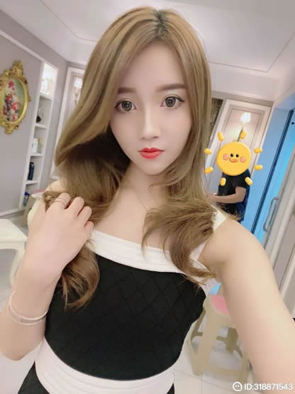 1奔驰CLA作为奔驰旗下的_奔驰CLA级